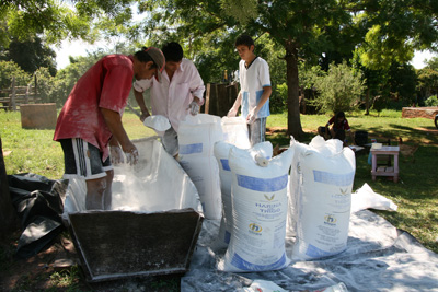 043 IMG_6929 Bagging flour.jpg